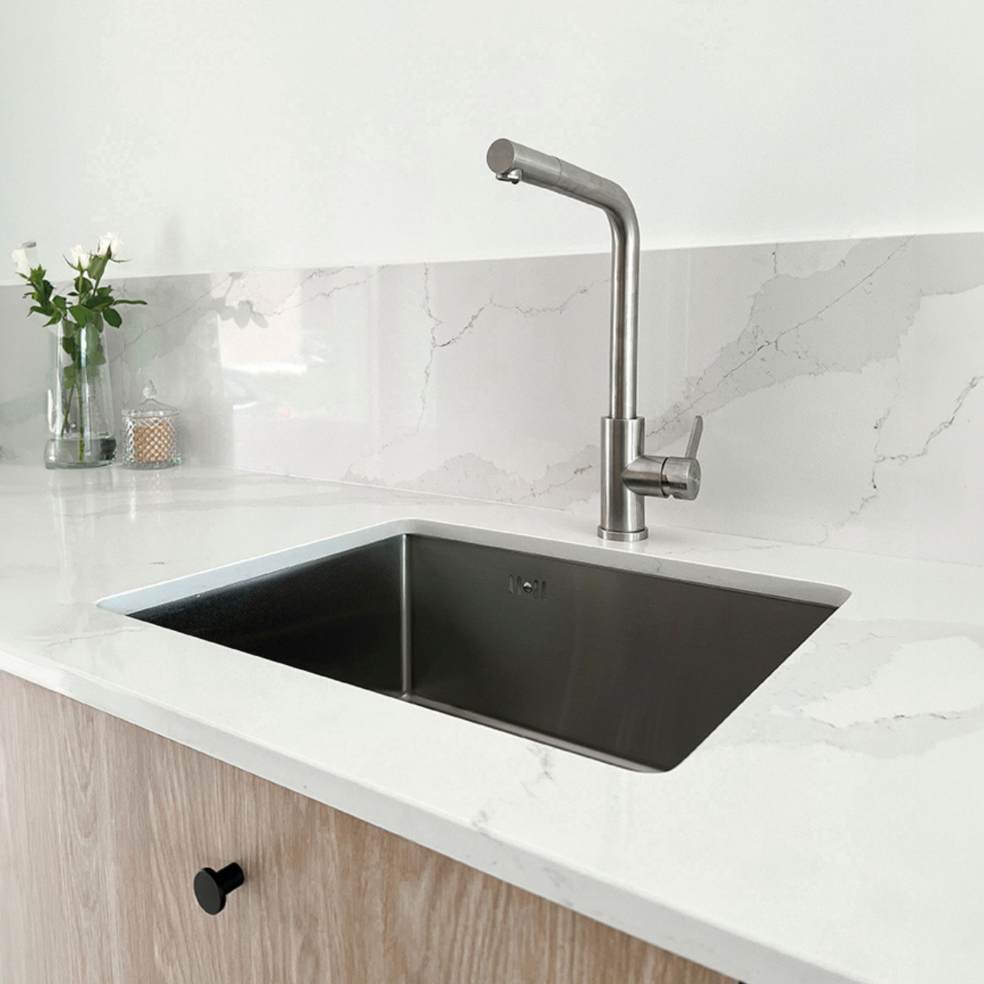 Bateria Zlewozmywakowa Stojąca z Wyciąganą Wylewką L Bona