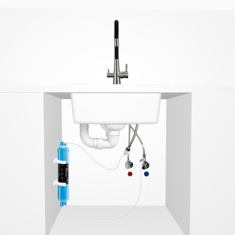 Bateria Filtrująca Wodę Z Elastyczną Wylewką + Filtr Mineralizujący Riveco Złota Bateria Filtrująca Wodę Z Elastyczną Wylewką + Filtr Mineralizujący Riveco Złota
