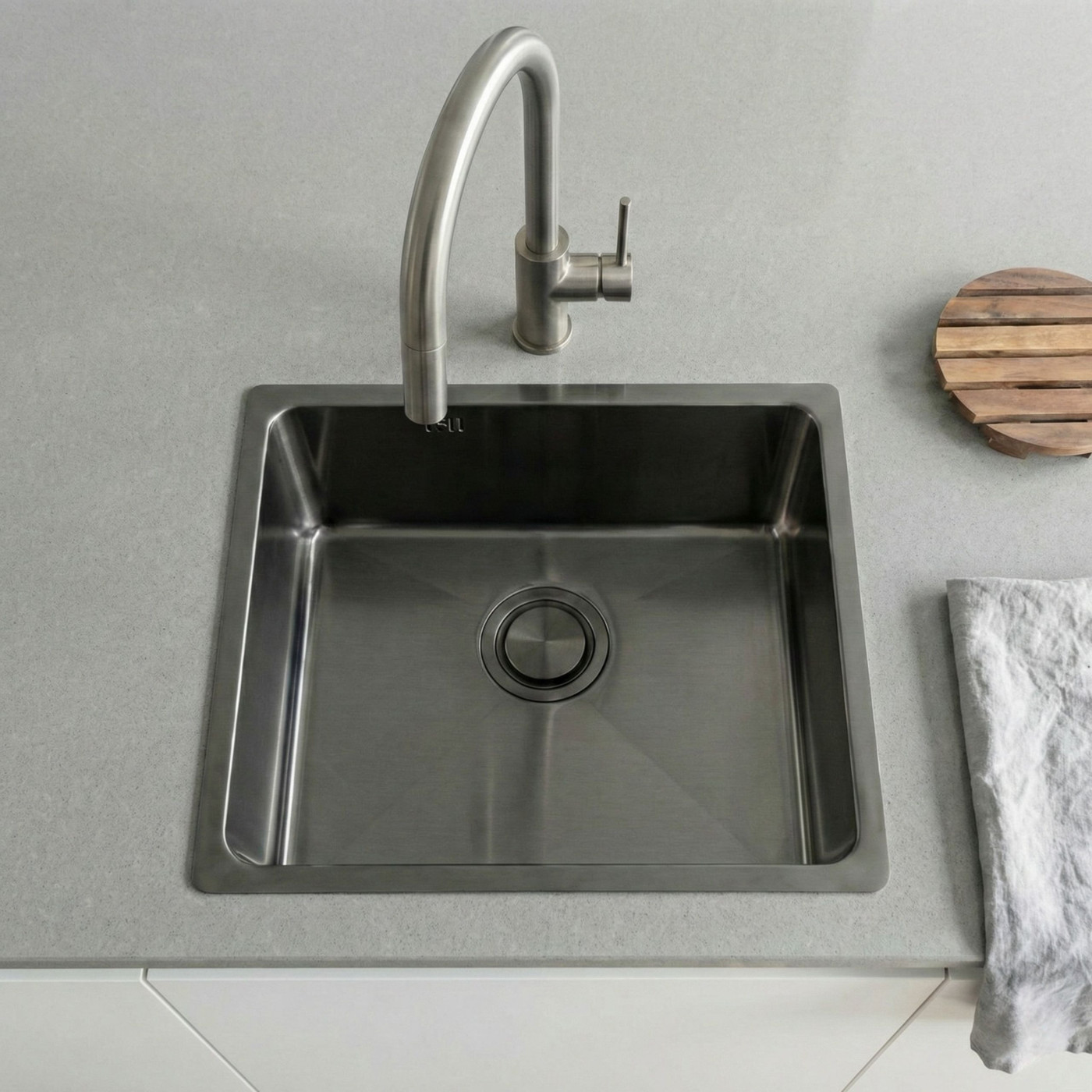 Zlewozmywak Jednokomorowy Stalowy Podwieszany ADEN Grafit