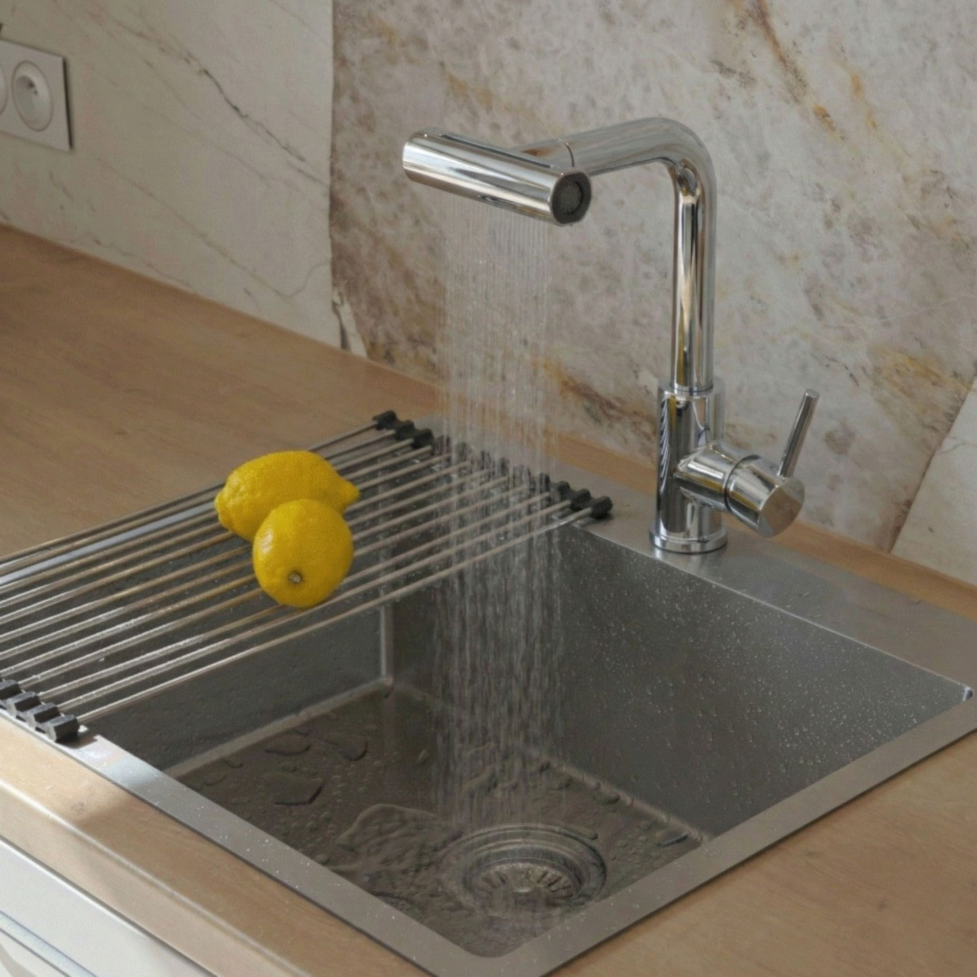 Bateria Zlewozmywakowa Stojąca z Wyciąganą Wielofunkcyjną Wylewką Rotaro Chrom