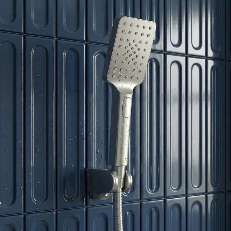 Bateria Natryskowa Ścienna z Zestawem Natryskowym ALITA Srebrna Laveo