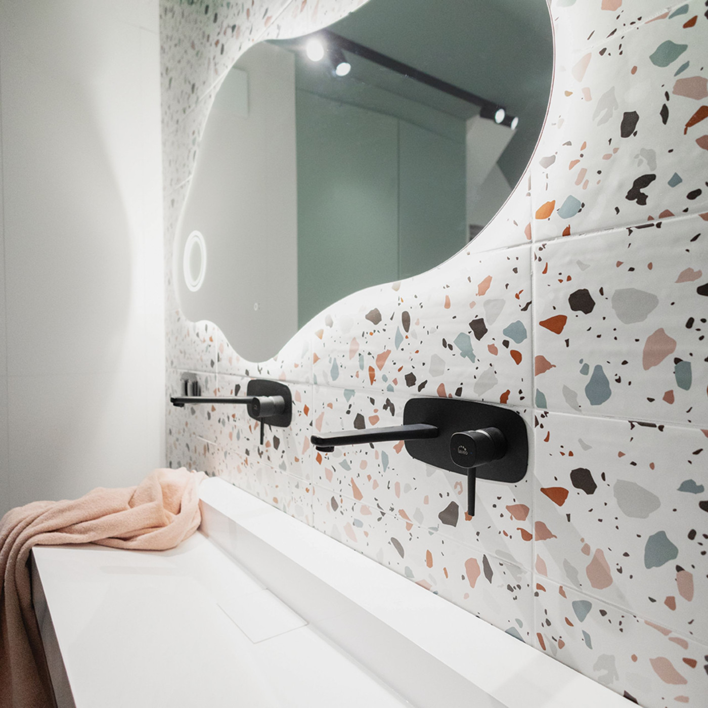 Bateria Umywalkowa Podtynkowa Pola Czarna