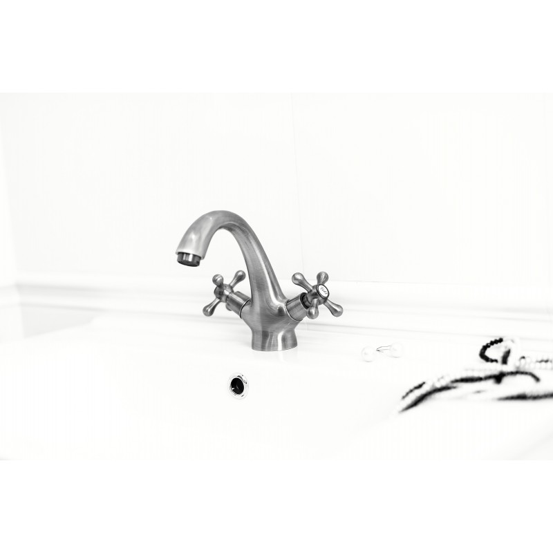 Bateria Umywalkowa Stojąca z Korkiem STILO Bateria Umywalkowa Stojąca z Korkiem STILO