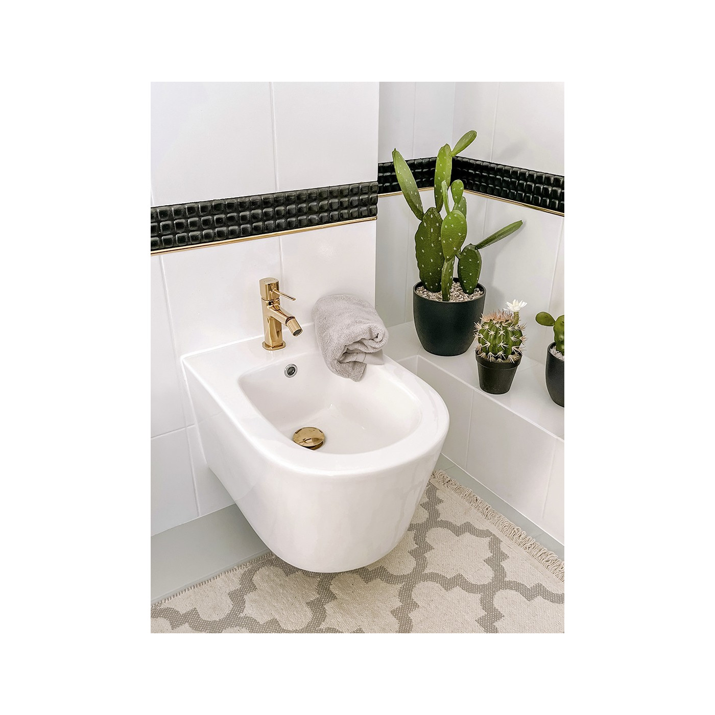 Bateria Bidetowa Stojąca z Korkiem POLA złota