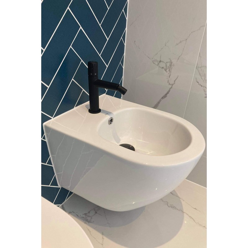 Bateria Bidetowa Stojąca z Korkiem PRETTO Czarna