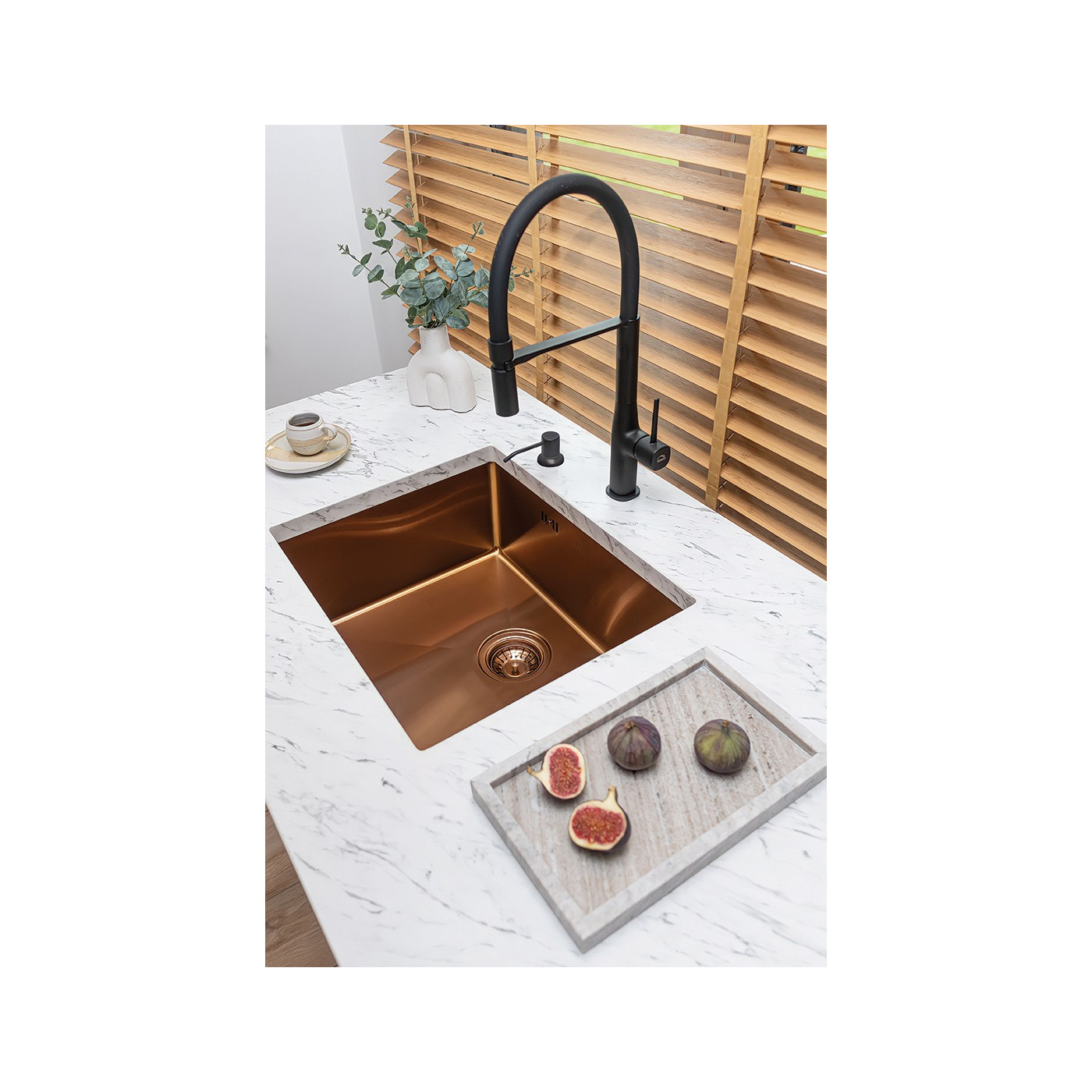 Bateria Zlewozmywakowa z Elastyczną Wylewką POLA Bateria Zlewozmywakowa z Elastyczną Wylewką POLA