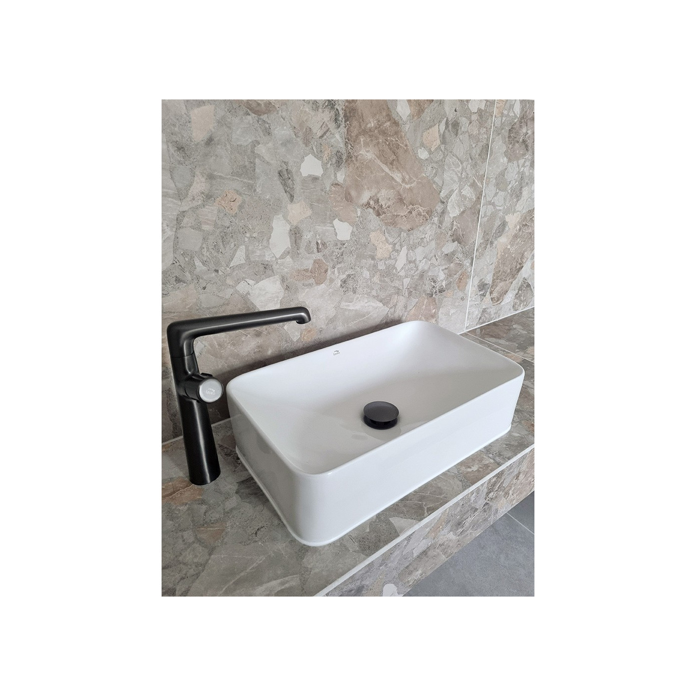 Umywalka Nablatowa Ceramiczna 48,5x29,5 cm Biała KVADRATO Laveo Umywalka Nablatowa Ceramiczna 48,5x29,5 cm Biała KVADRATO Laveo