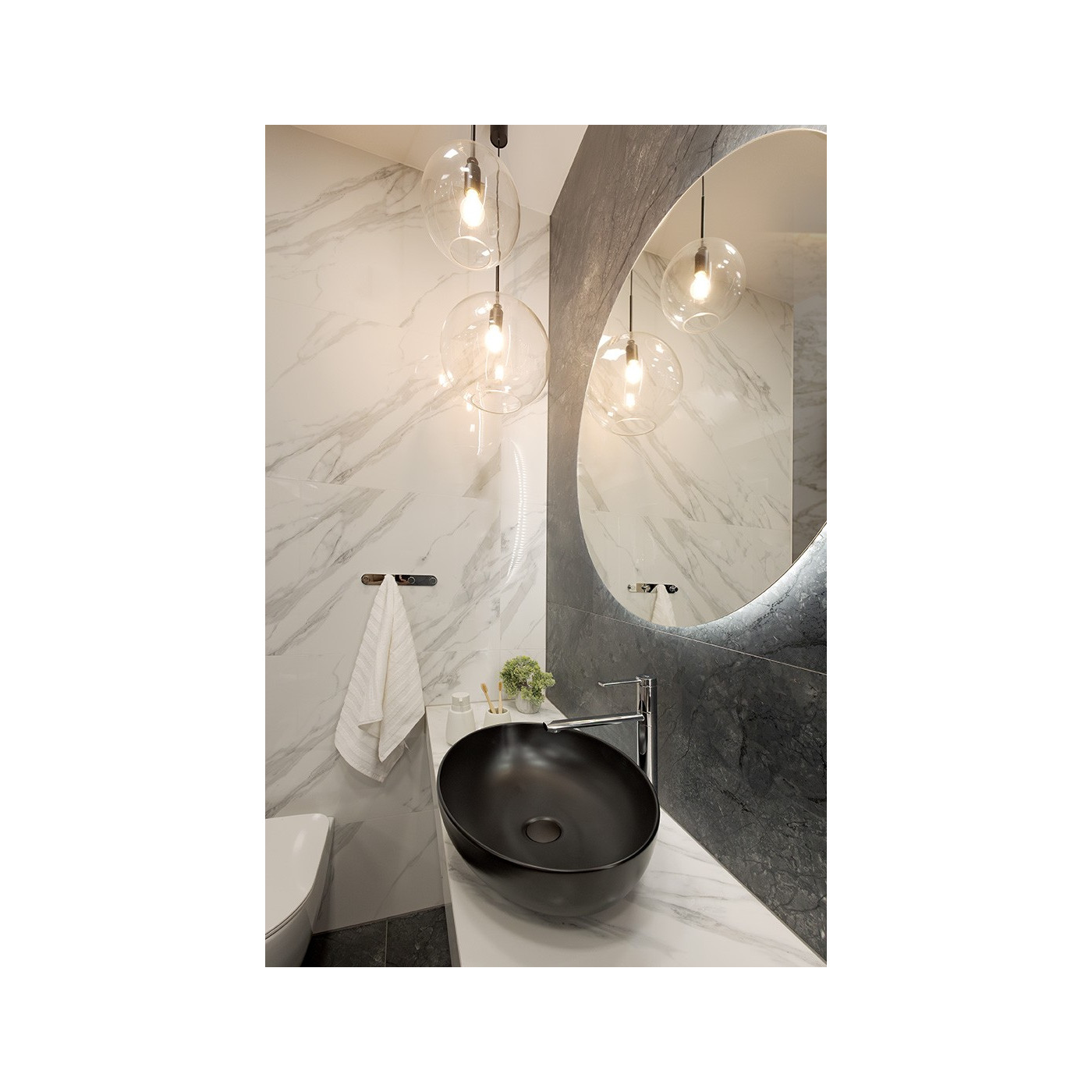 Umywalka Nablatowa Ceramiczna Owalna 41x33 cm Czarna DESNA Laveo Umywalka Nablatowa Ceramiczna Owalna 41x33 cm Czarna DESNA Laveo