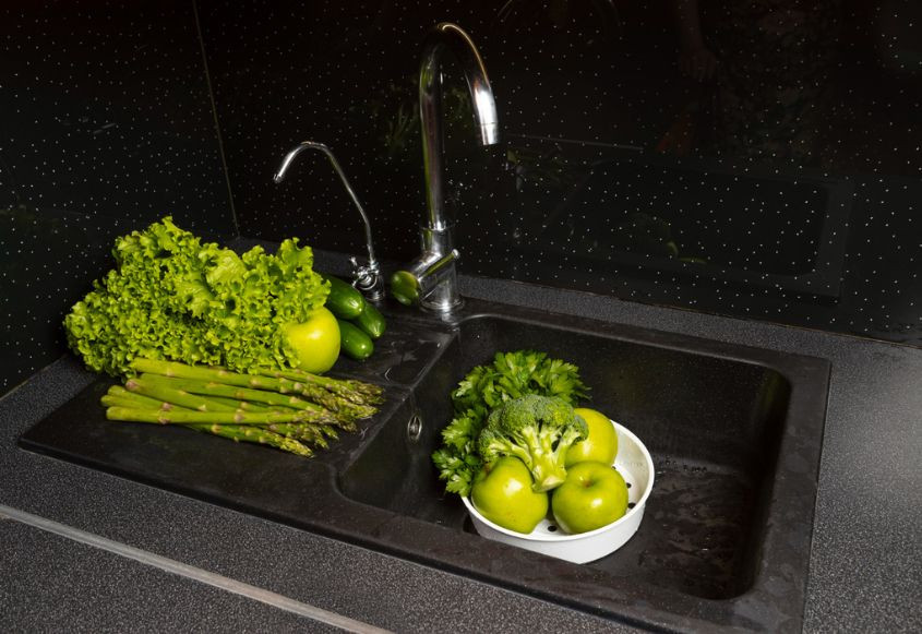 Jak wybrać zlewozmywak granitowy — na co zwrócić uwagę przed zakupem?